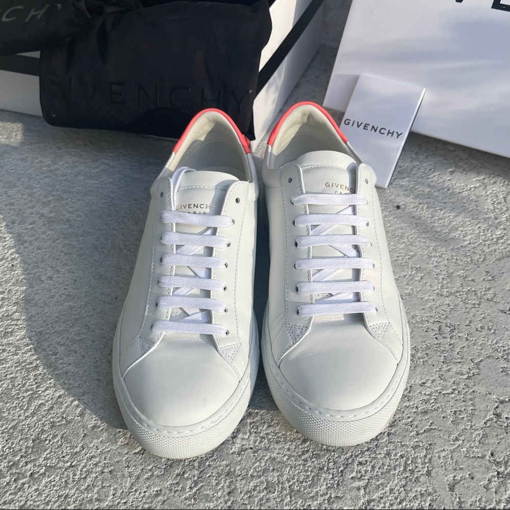 Givenchy Women Urban street leather sneakers size 38 - Picture 5 of 11